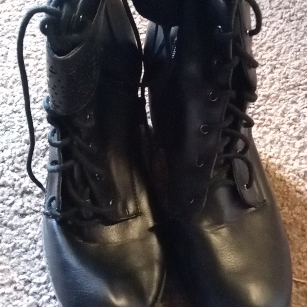 Size 8.5